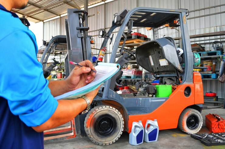 Kỹ thuật viên vận hành xe nâng (EL06) tại Hy Lạp 2025